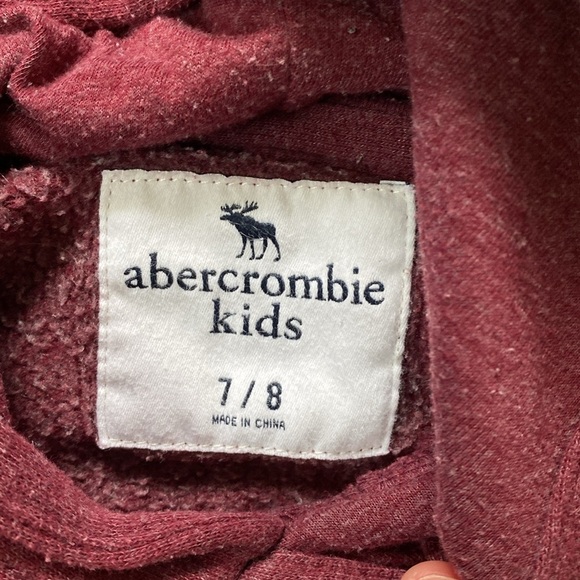Abercrombie Kids size 7/8 Quilted Front Hoodie - Picture 2 of 5